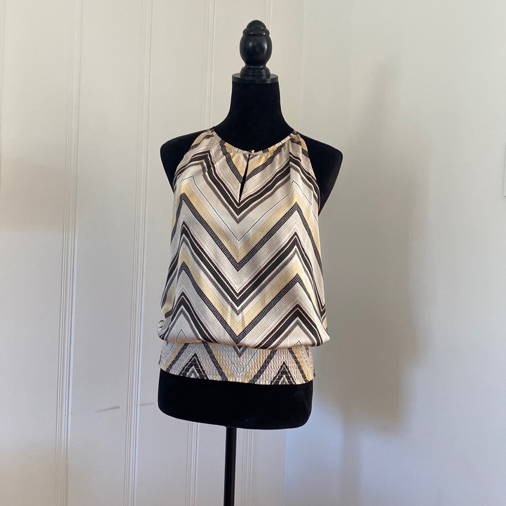 WHBM Top